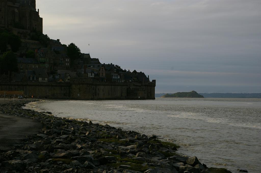 Gîte Aristide Mont Saint Michel Sacey Extérieur photo